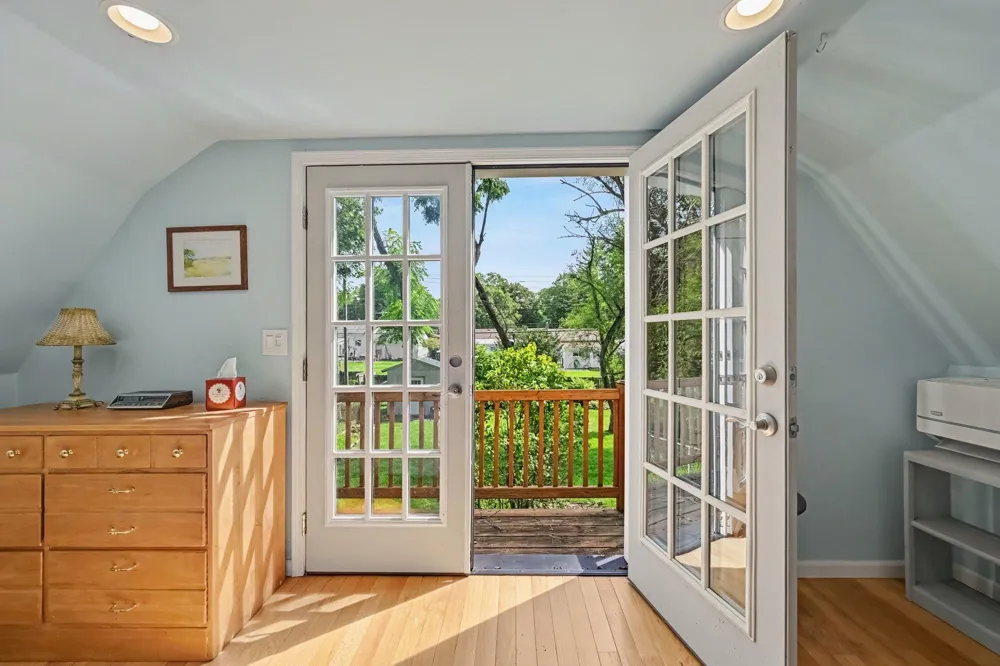 3473 La Salle Drive Ann Arbor, MI 48108