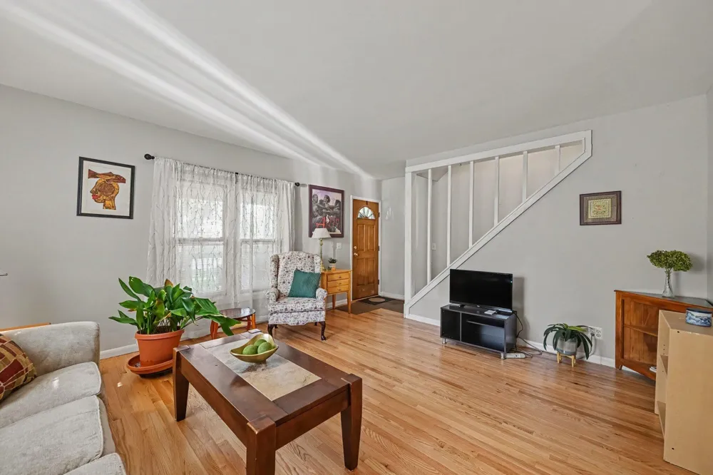 3473 La Salle Drive Ann Arbor, MI 48108