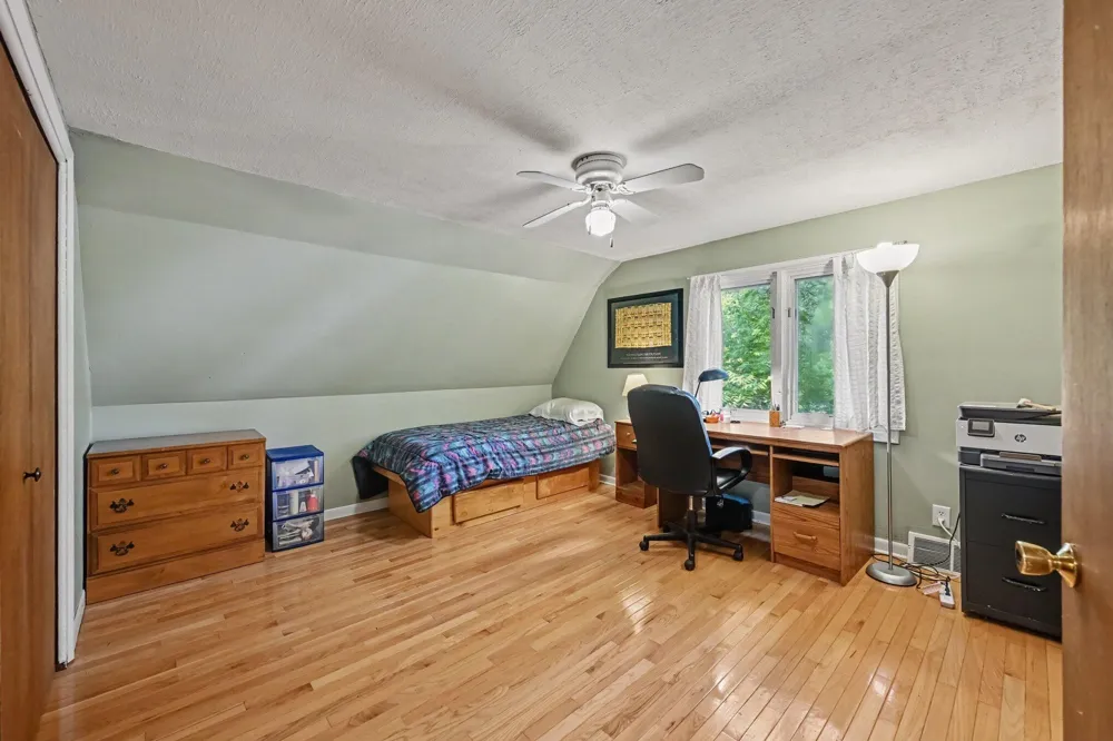 3473 La Salle Drive Ann Arbor, MI 48108