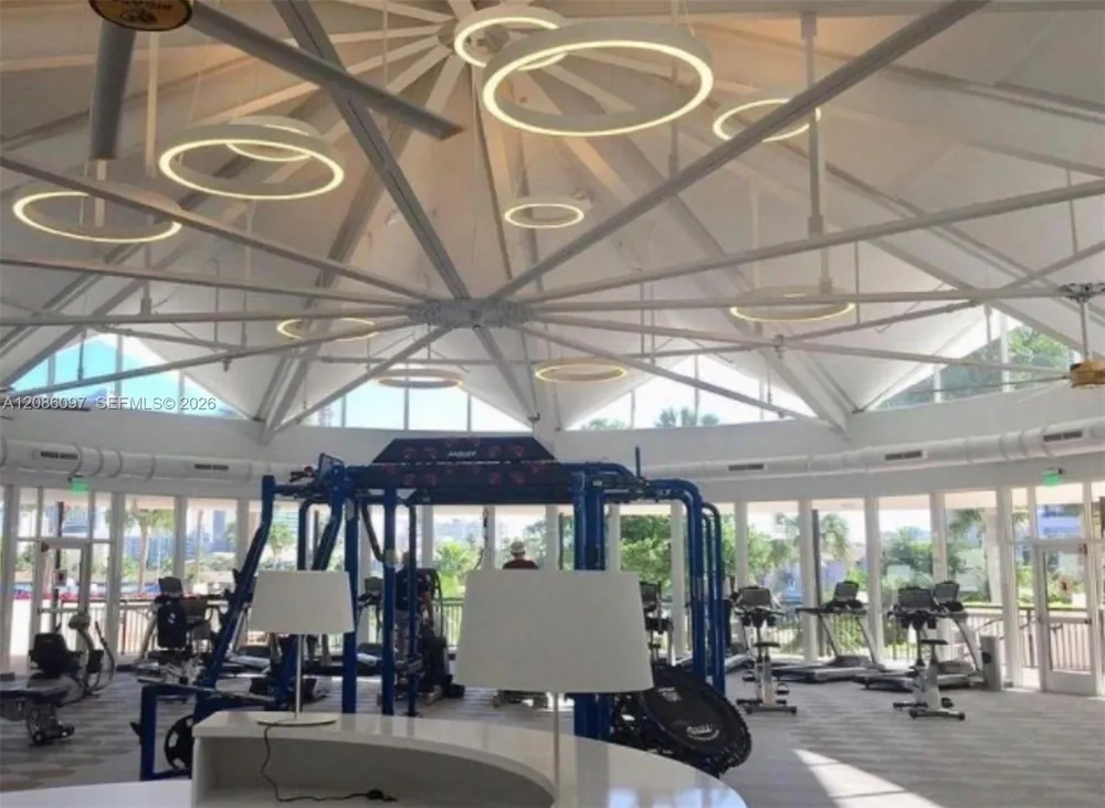600 Three Islands Blvd #614 Hallandale Beach, FL 33009