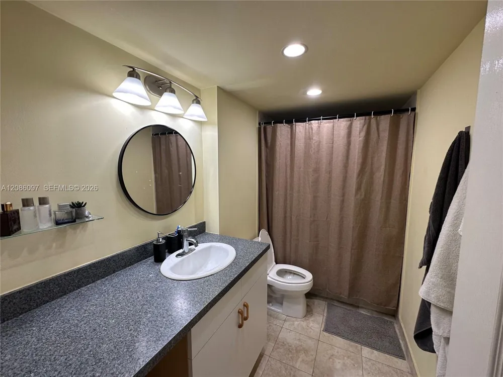 600 Three Islands Blvd #614 Hallandale Beach, FL 33009