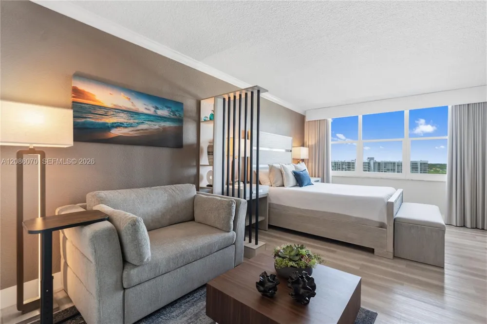 2501 S Ocean Dr #927 (available) Hollywood, FL 33019