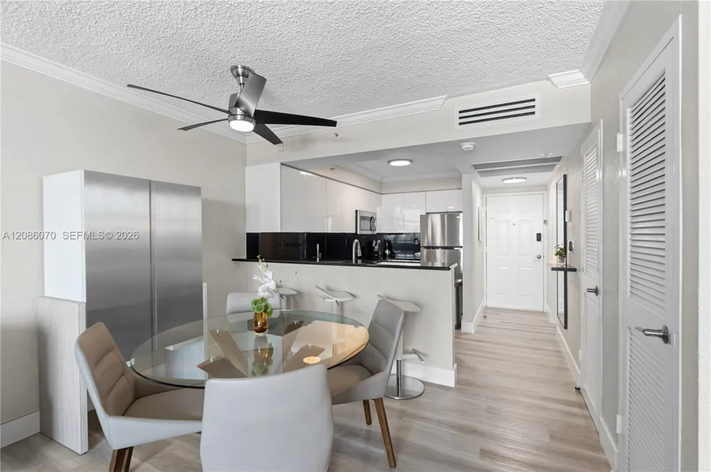 2501 S Ocean Dr #927 (available) Hollywood, FL 33019