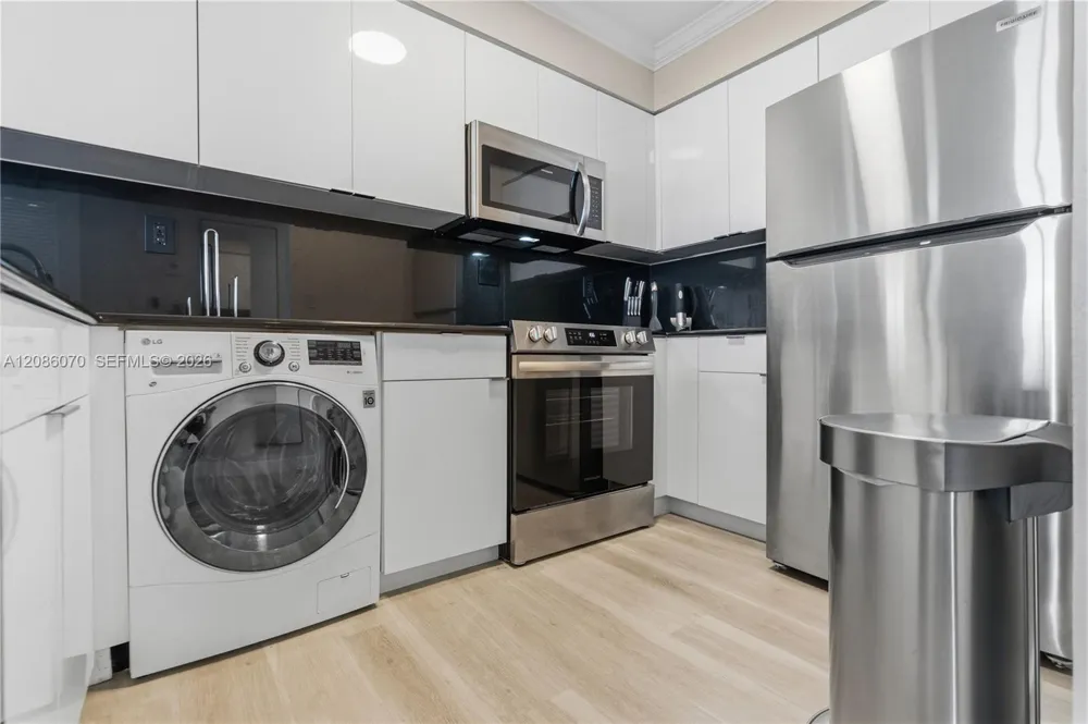 2501 S Ocean Dr #927 (available) Hollywood, FL 33019