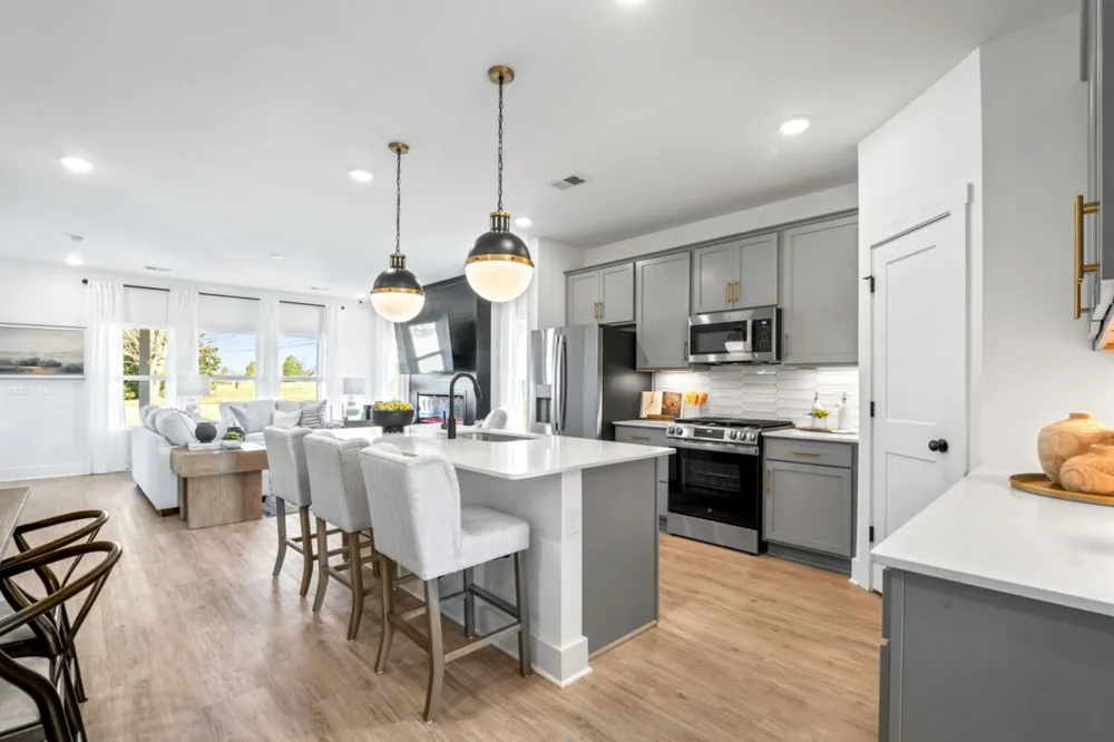 3211 Gravity Drive Columbia, TN 38401