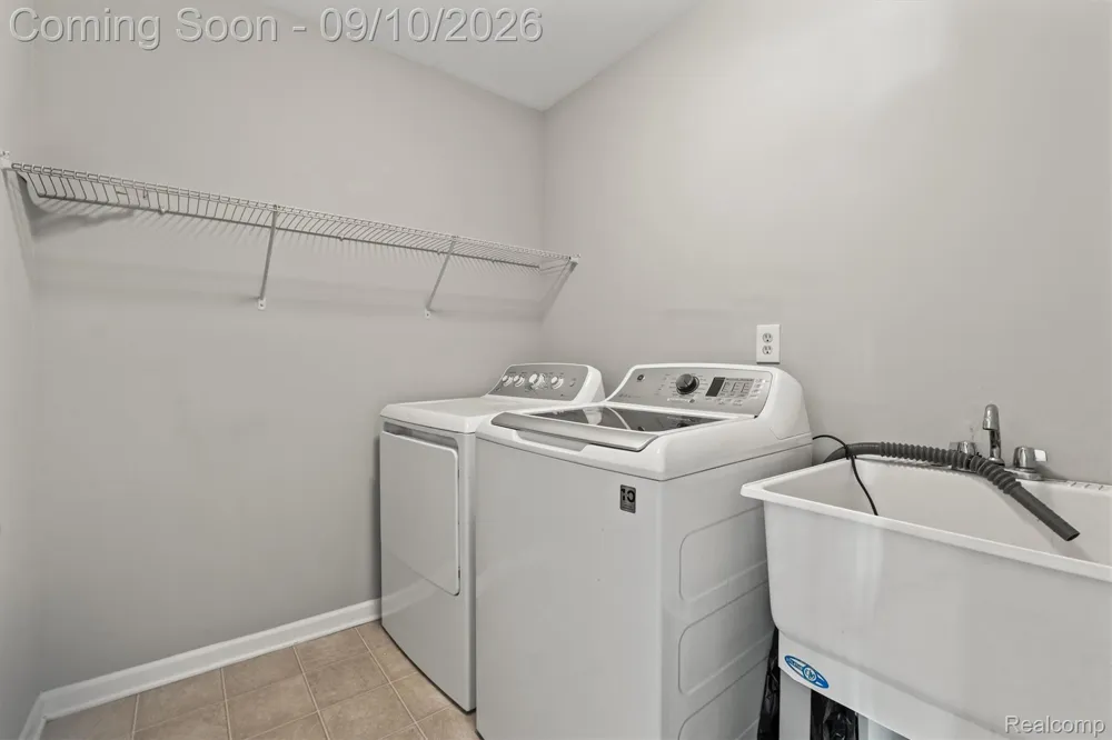 33574 Utica Road Fraser City, MI 48026
