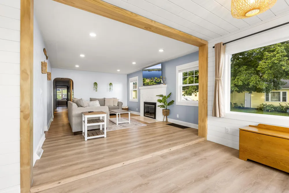 43 W Hickory Road Johnstown Township, MI 49017