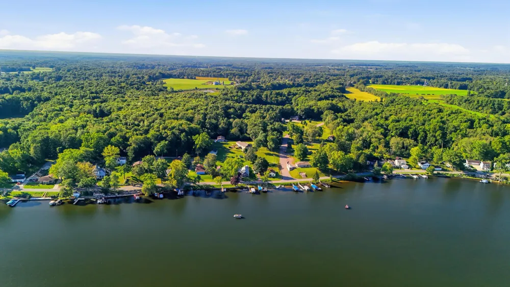 43 W Hickory Road Johnstown Township, MI 49017