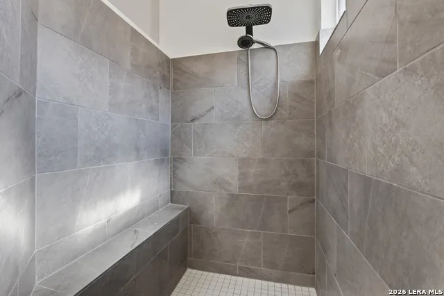 9351 Oxford Shire San Antonio, TX 78254