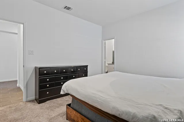 9351 Oxford Shire San Antonio, TX 78254