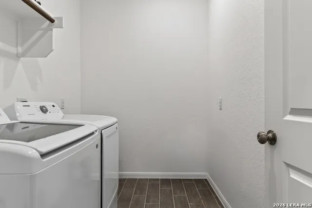 9351 Oxford Shire San Antonio, TX 78254