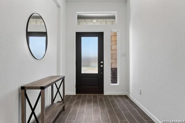 9351 Oxford Shire San Antonio, TX 78254