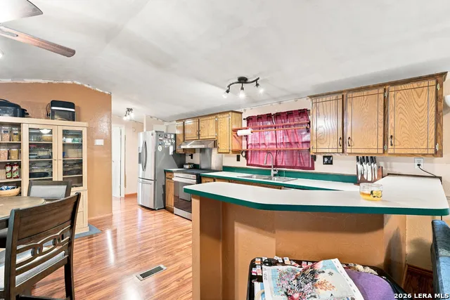 360 BRANDON WAY Poteet, TX 78065