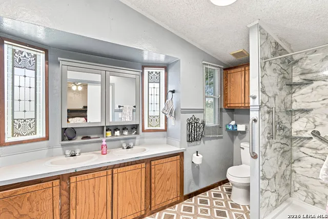360 BRANDON WAY Poteet, TX 78065