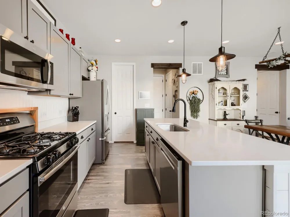 3543 Makley Circle Castle Rock, CO 80104