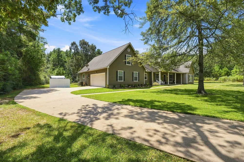 23718 County Fair Drive Hockley, TX 77447