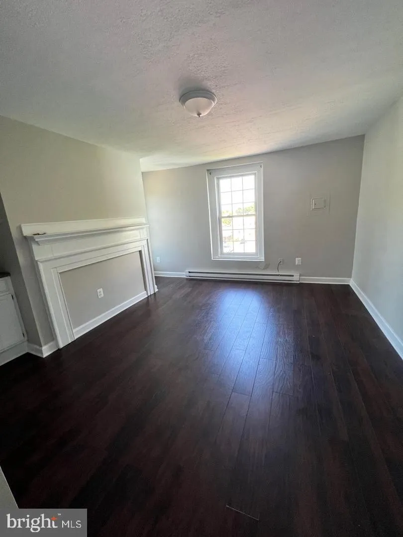 400 E WASHINGTON STREET E #5 Charles Town, WV 25414