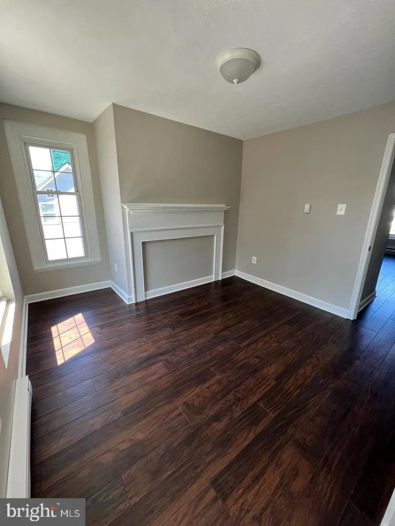 400 E WASHINGTON STREET E #5 Charles Town, WV 25414