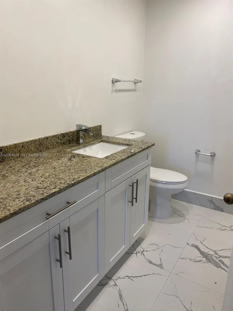 1888 Salerno Cir #1888 Weston, FL 33327