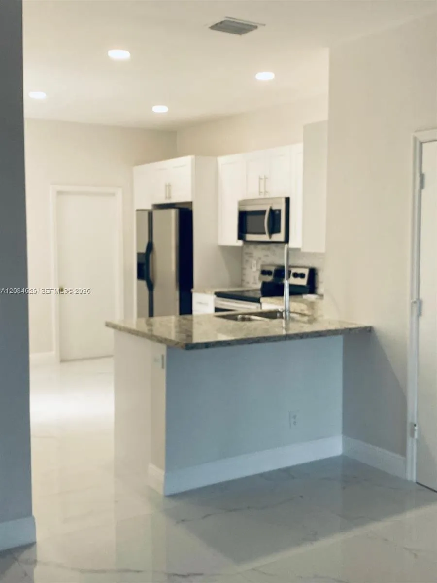 1888 Salerno Cir #1888 Weston, FL 33327