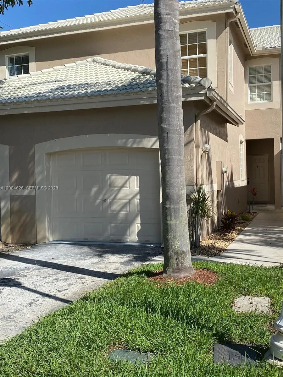 1888 Salerno Cir #1888 Weston, FL 33327