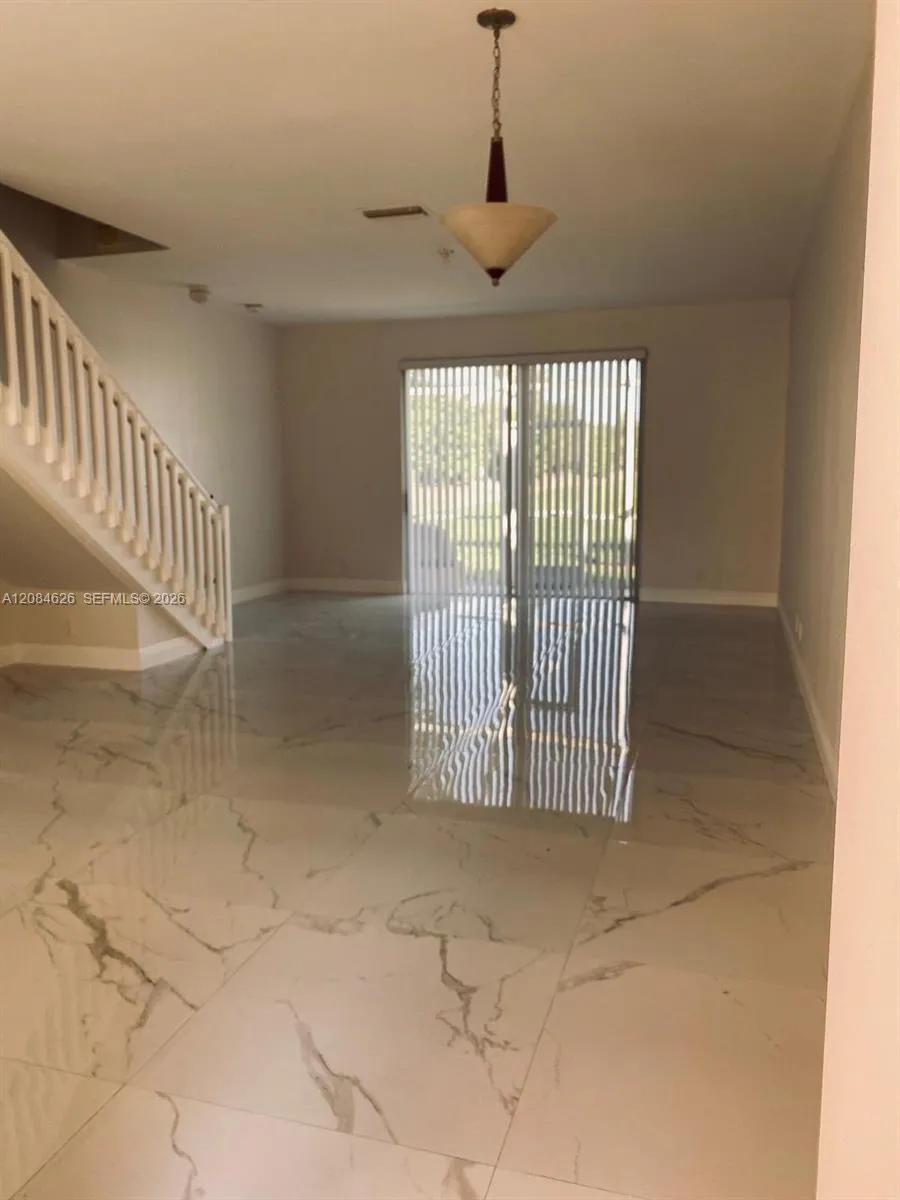 1888 Salerno Cir #1888 Weston, FL 33327