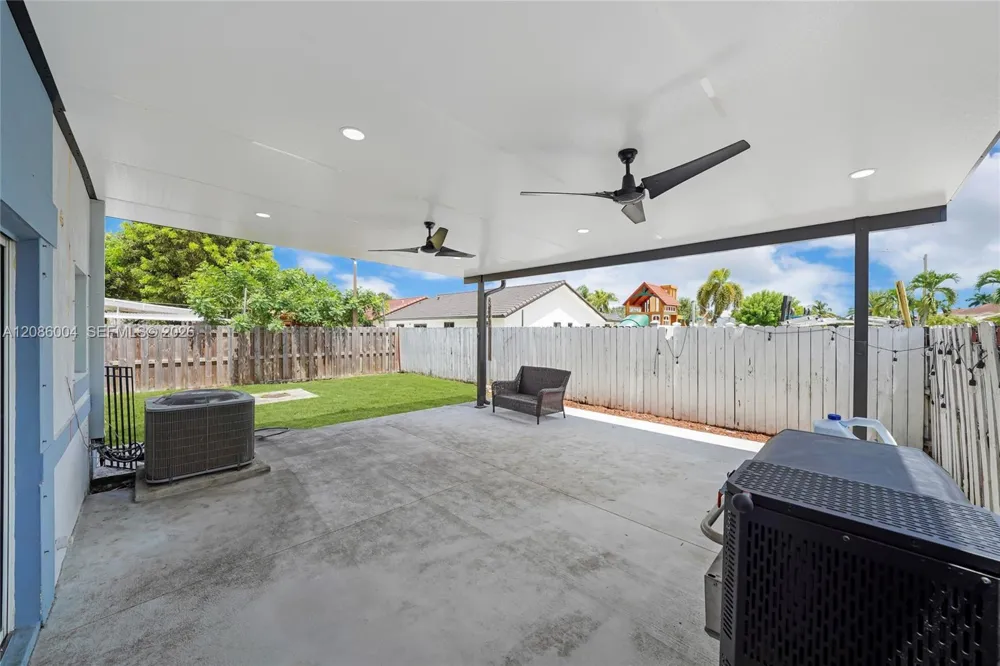 3891 SW 147th Ave #11 Miami, FL 33185