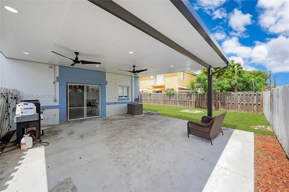 3891 SW 147th Ave #11 Miami, FL 33185