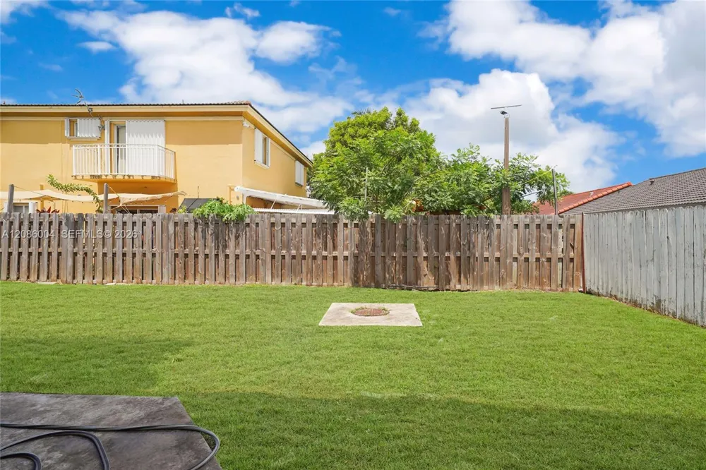 3891 SW 147th Ave #11 Miami, FL 33185