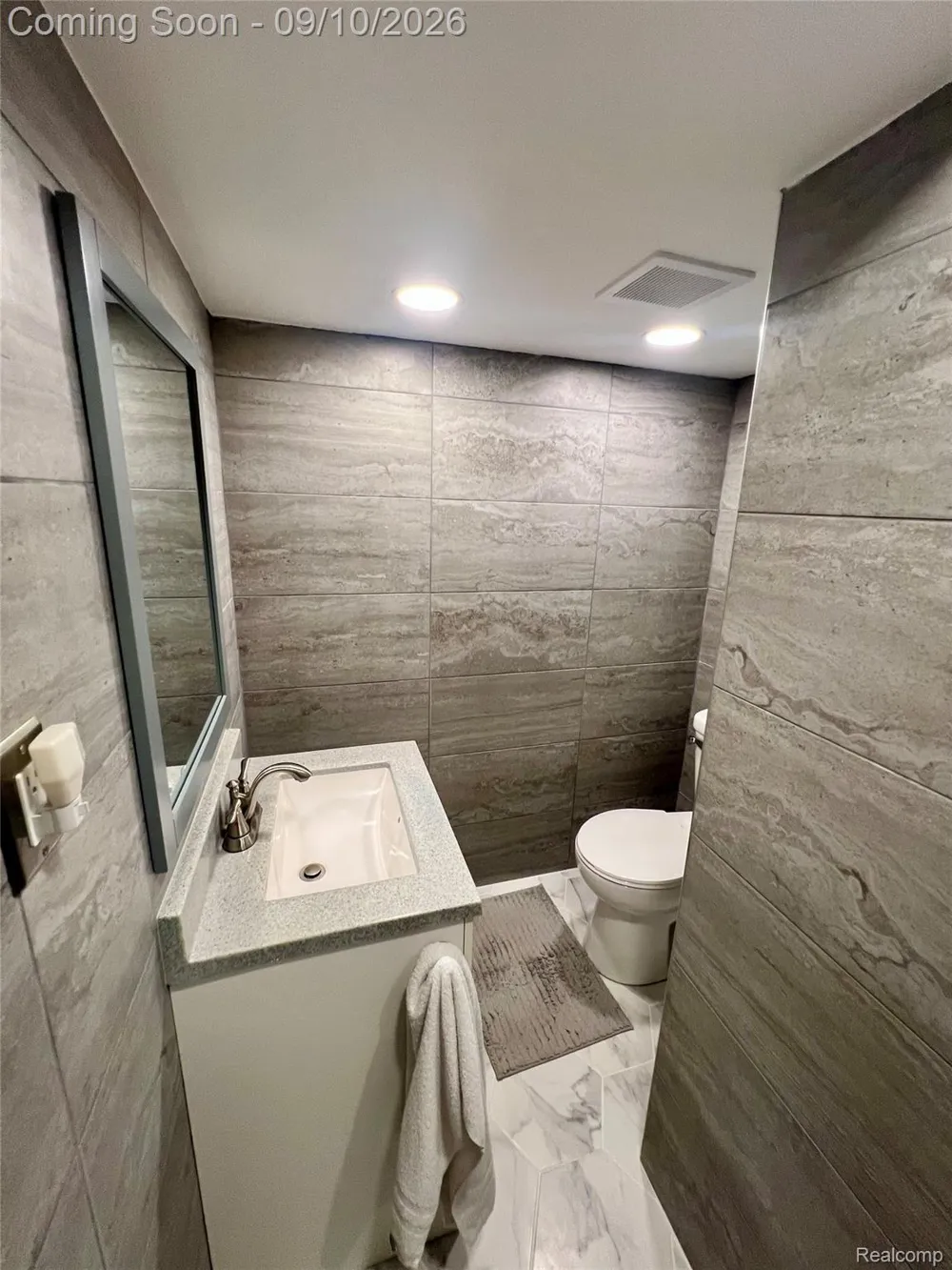 11507 Farthing Drive Sterling Heights City, MI 48314