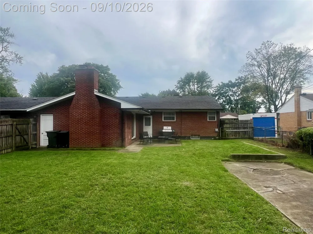 11507 Farthing Drive Sterling Heights City, MI 48314