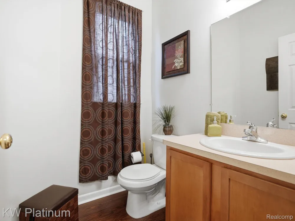 29384 Jennifer Chesterfield Township, MI 48051