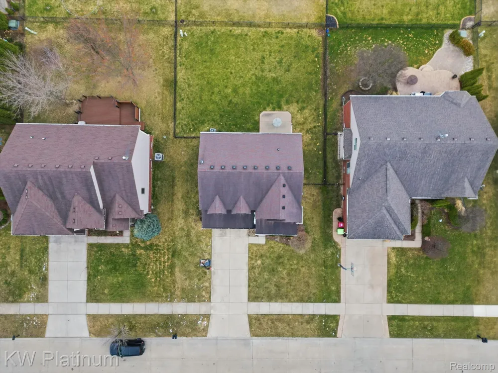 29384 Jennifer Chesterfield Township, MI 48051