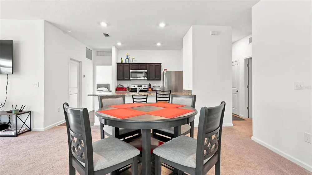 5646 ALEXANDER SPRINGS PLACE Lakeland, FL 33811