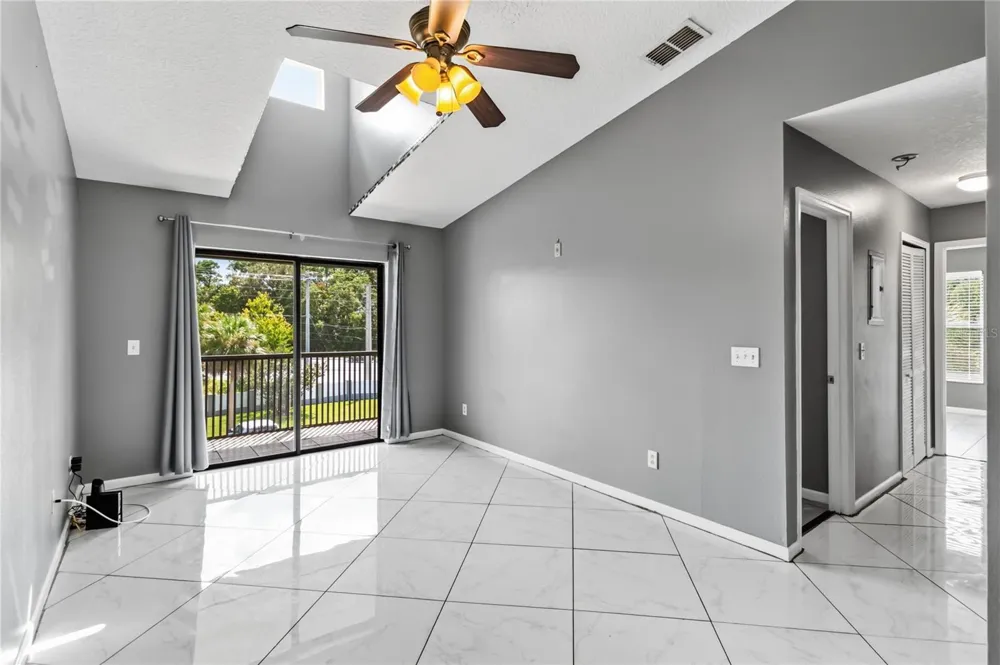 1131 S PINE RIDGE CIRCLE ##31 Sanford, FL 32773