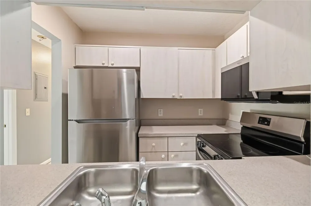 1131 S PINE RIDGE CIRCLE ##31 Sanford, FL 32773