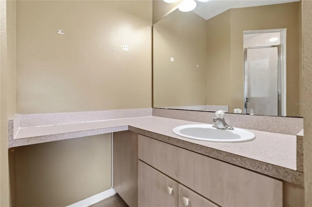 1131 S PINE RIDGE CIRCLE ##31 Sanford, FL 32773