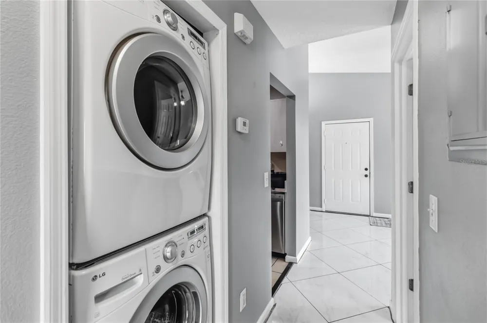 1131 S PINE RIDGE CIRCLE ##31 Sanford, FL 32773