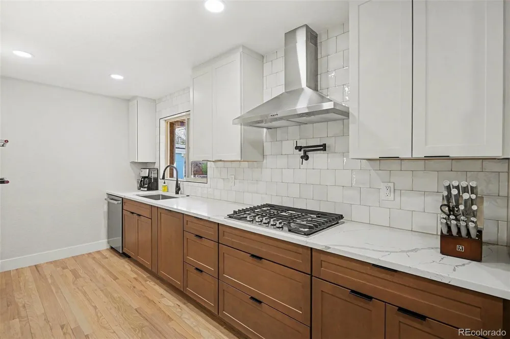 5984 S Fairfield Street Littleton, CO 80120