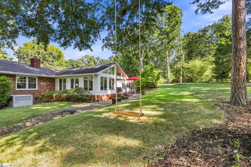 112 Lakeview Circle Clemson, SC 29631