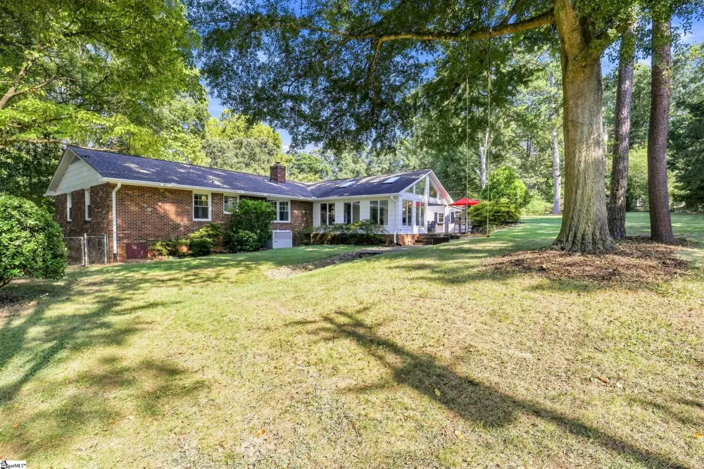 112 Lakeview Circle Clemson, SC 29631