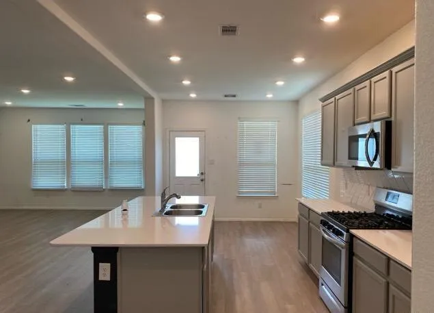 24019 Hawthorn Lakes Drive New Caney, TX 77357