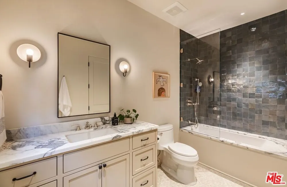 976 Alpine Drive Beverly Hills, CA 90210