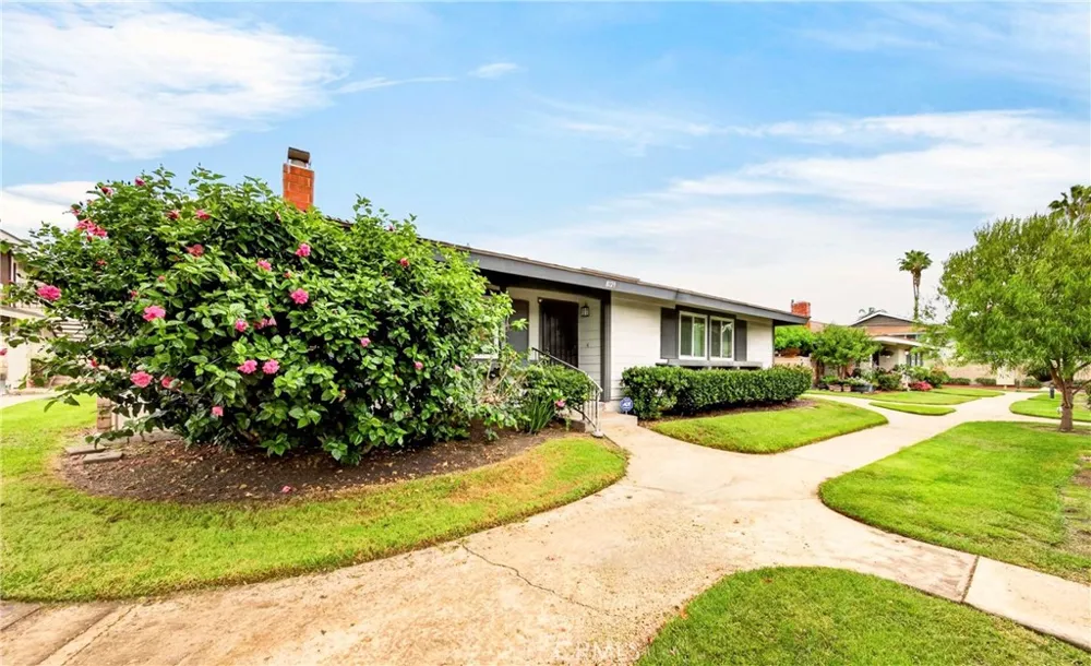 8129 Woodland Drive #69 Buena Park, CA 90620