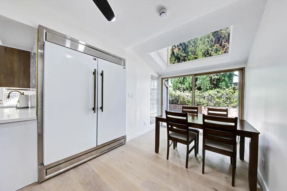 5850 Menorca Drive San Diego, CA 92124