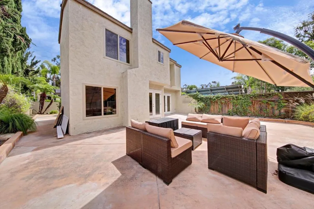 5850 Menorca Drive San Diego, CA 92124