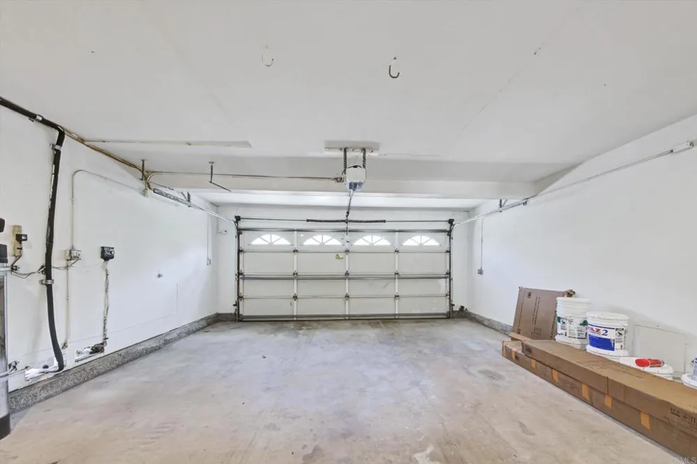 5850 Menorca Drive San Diego, CA 92124