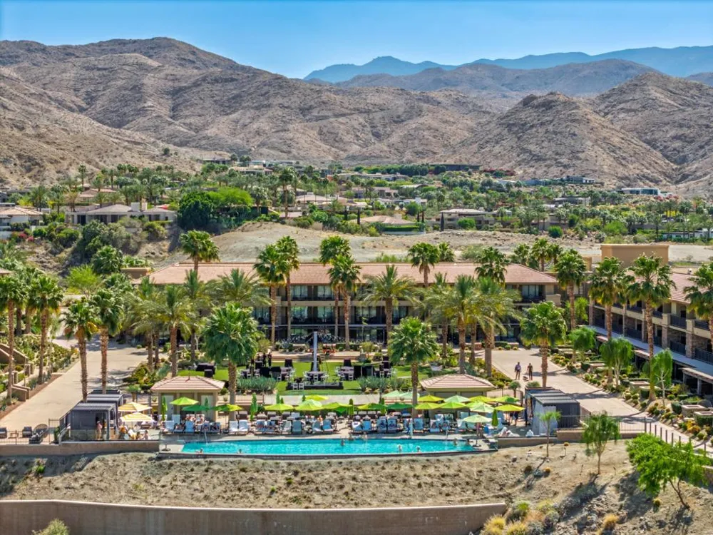 28 Stone Cliff Rancho Mirage, CA 92270