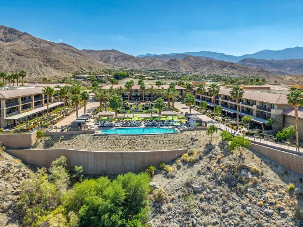 28 Stone Cliff Rancho Mirage, CA 92270