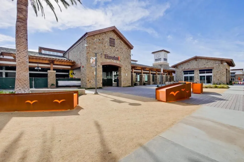 21751 Granada Avenue Cupertino, CA 95014